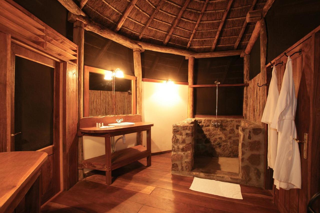 Apoka Safari Lodge Loitanit Екстериор снимка